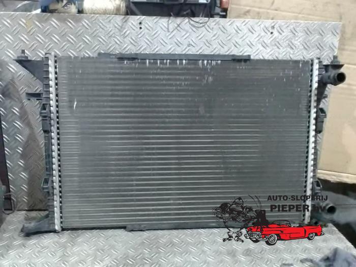 Usagé Radiateur Audi A6 (C7) 2.0 TDI 16V Prix € 42,00 Règlement à la marge proposé par Autosloperij Pieper BV