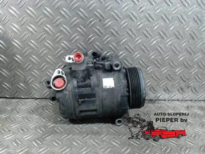 Usagé Pompe clim BMW 3 serie Touring (E91) 330d 24V Prix € 131,25 Règlement à la marge proposé par Autosloperij Pieper BV