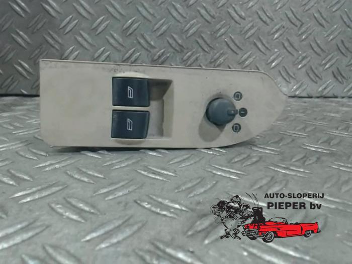 Usados Interruptor de ventanilla eléctrica Audi A2 (8Z0) 1.4 16V Precio € 26,25 Norma de margen ofrecido por Autosloperij Pieper BV