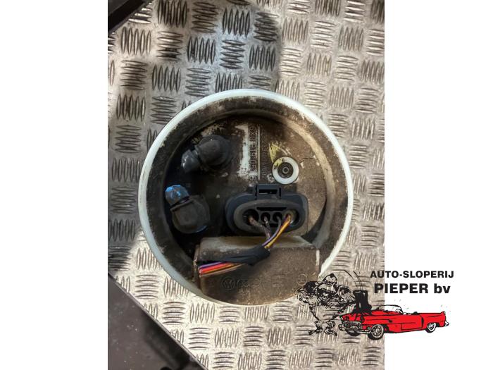 Usagé Pompe essence Seat Arosa (6H1) 1.4i Prix € 47,25 Règlement à la marge proposé par Autosloperij Pieper BV