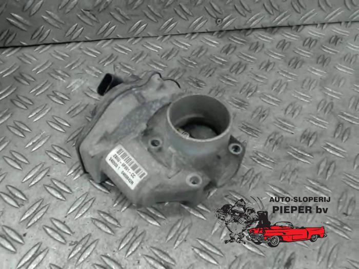 Gebrauchte Drosselklappengehäuse Ford Fiesta 5 (JD/JH) 1.25 16V Preis € 42,00 Margenregelung angeboten von Autosloperij Pieper BV