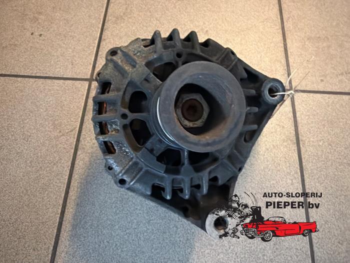Gebrauchte Dynamo BMW 3 serie Touring (E46/3) 320i 24V Preis € 105,00 Margenregelung angeboten von Autosloperij Pieper BV