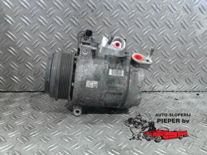 Usagé Pompe clim Ford Transit Connect (PJ2) 1.5 TDCi Prix € 183,75 Règlement à la marge proposé par Autosloperij Pieper BV