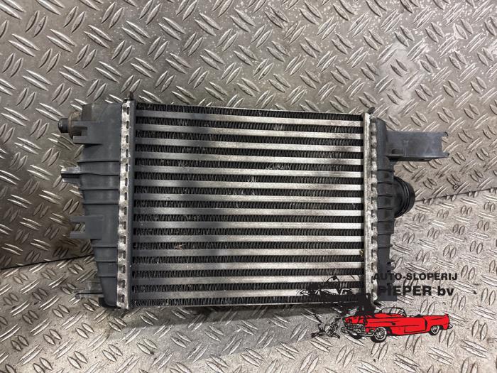 Usagé Intercooler Dacia Duster (HS) 1.2 TCE 16V Prix € 42,00 Règlement à la marge proposé par Autosloperij Pieper BV