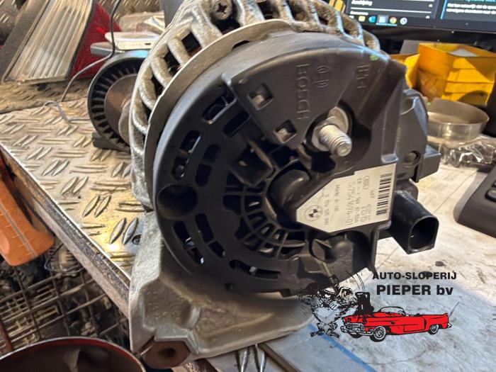 Gebrauchte Dynamo BMW 5 serie (E60) 520i 24V Preis € 78,75 Margenregelung angeboten von Autosloperij Pieper BV