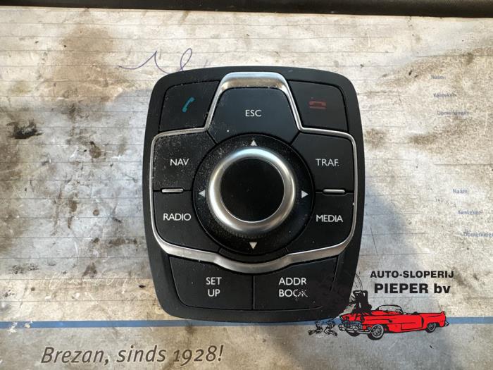 Used On-board computer controller Peugeot 508 (8D) 1.6 THP 16V Price € 42,00 Margin scheme offered by Autosloperij Pieper BV