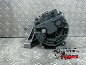 Dynamo van een Volvo S80 (TR/TS) 2.9 SE 24V 2000