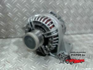 Dynamo van een Volvo S80 (TR/TS) 2.9 SE 24V 2000