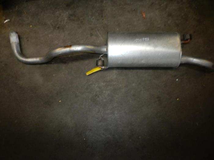 Gebrauchte Auspuff Enddämpfer Volkswagen Polo Variant (6KV5) 1.6 75 Preis € 31,50 Margenregelung angeboten von Zelissen V.O.F. autodemontage