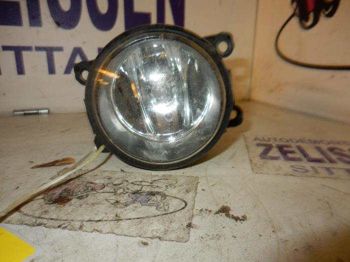 Używane Halogen lewy Suzuki Swift (ZA/ZC/ZD1/2/3/9) 1.6 Sport VVT 16V Cena na żądanie oferowane przez Zelissen V.O.F. autodemontage