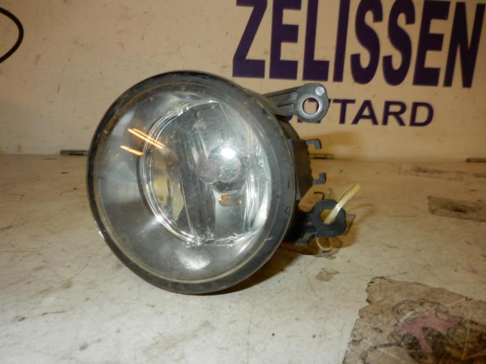 Używane Halogen prawy Suzuki Swift (ZA/ZC/ZD1/2/3/9) 1.6 Sport VVT 16V Cena na żądanie oferowane przez Zelissen V.O.F. autodemontage