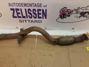 Used Exhaust front section Kia Rio II (DE) 1.4 16V Price on request offered by Zelissen V.O.F. autodemontage
