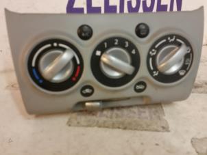 Używane Panel sterowania nagrzewnicy Suzuki Alto (GF) 1.0 12V Cena na żądanie oferowane przez Zelissen V.O.F. autodemontage