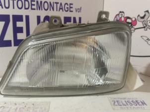 Used Headlight, left Daihatsu Terios (J1) 1.3 16V 4x4 Price on request offered by Zelissen V.O.F. autodemontage