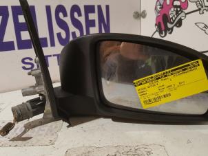 Used Wing mirror, right Renault Espace (JK) 2.2 dCi 16V Price on request offered by Zelissen V.O.F. autodemontage