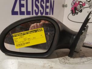 Gebrauchte Außenspiegel links Seat Ibiza III (6L1) 1.4 16V 75 Preis auf Anfrage angeboten von Zelissen V.O.F. autodemontage