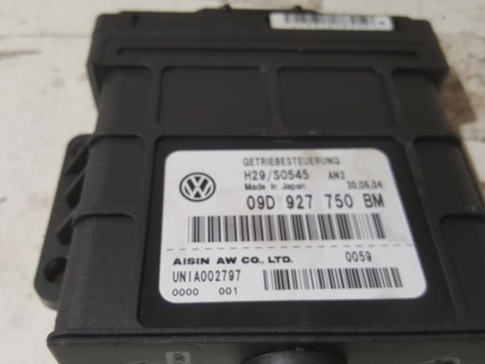 Used Automatic gearbox computer Volkswagen Touareg (7LA/7L6) 5.0 TDI V10 Price on request offered by Zelissen V.O.F. autodemontage