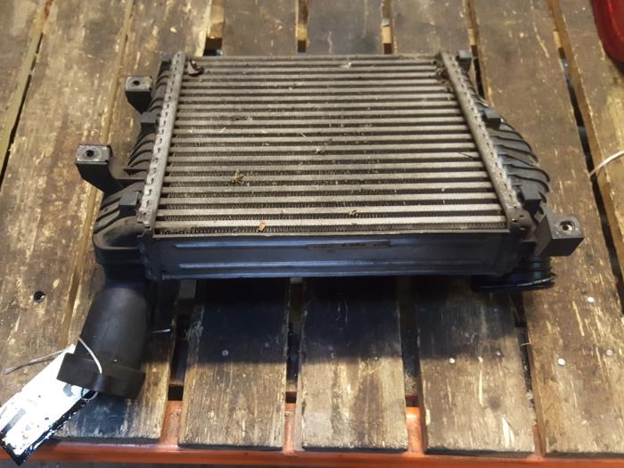 Used Intercooler Volkswagen Touareg (7LA/7L6) 5.0 TDI V10 Price on request offered by Zelissen V.O.F. autodemontage