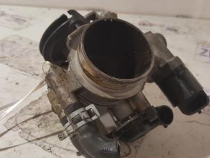 Used Throttle body Opel Vectra B Caravan (31) 1.6 16V Price on request offered by Zelissen V.O.F. autodemontage