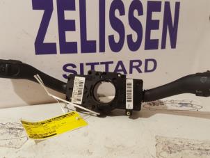 Used Steering column stalk Skoda Fabia (6Y2) 1.4i Price on request offered by Zelissen V.O.F. autodemontage
