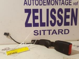 Usados Lengüeta cinturón de seguridad derecha delante Audi A1 (8X1/8XK) 1.2 TFSI Precio de solicitud ofrecido por Zelissen V.O.F. autodemontage