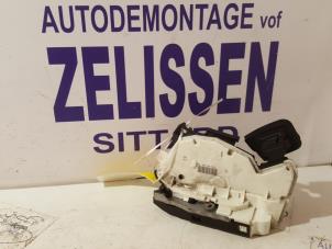 Used Rear door lock mechanism 4-door, left Volkswagen Polo V (6R) 1.4 TDI DPF BlueMotion technology Price on request offered by Zelissen V.O.F. autodemontage