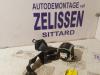 Ceinture avant gauche d'un Opel Corsa D, 2006 / 2014 1.3 CDTi 16V ecoFLEX, Berline avec hayon arrière, Diesel, 1.248cc, 70kW (95pk), FWD, A13DTE, 2010-10 / 2014-12 2013