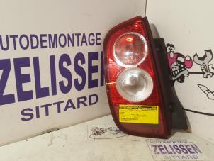 Używane Tylne swiatlo pozycyjne lewe Nissan Micra (K12) 1.2 16V Cena na żądanie oferowane przez Zelissen V.O.F. autodemontage