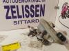Master cylinder from a Opel Vivaro, 2000 / 2014 1.9 DI, Delivery, Diesel, 1.870cc, 60kW (82pk), FWD, F9Q762, 2001-08 / 2006-07 2004
