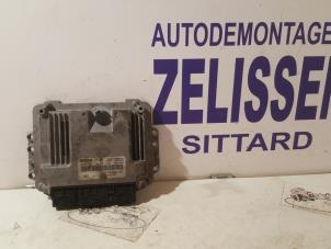 Engine management computer from a Opel Vivaro 1.9 DI 2004