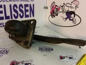 Used Rear wishbone, right Volkswagen Golf Sportsvan (AUVS) 1.4 TSI 16V Price on request offered by Zelissen V.O.F. autodemontage