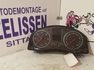 Used Instrument panel Volkswagen Golf V (1K1) 2.0 TDI 16V Price on request offered by Zelissen V.O.F. autodemontage