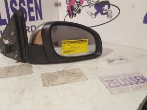 Gebrauchte Außenspiegel rechts Opel Vectra C GTS 2.2 16V Preis auf Anfrage angeboten von Zelissen V.O.F. autodemontage