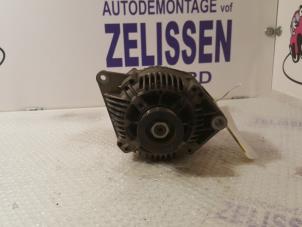 Dynamo van een Renault Megane Scénic (JA) 2.0 RT 1999