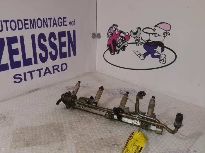 Usagé Système d'injection Daihatsu Terios (J1) 1.3 16V 4x4 Prix € 157,50 Règlement à la marge proposé par Zelissen V.O.F. autodemontage