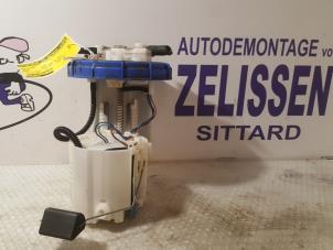 Usados Bomba de gasolina Toyota Auris (E15) 1.6 Dual VVT-i 16V Precio de solicitud ofrecido por Zelissen V.O.F. autodemontage