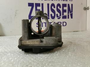 Gebrauchte Drosselklappengehäuse Mercedes CLK Preis € 105,00 Margenregelung angeboten von Zelissen V.O.F. autodemontage
