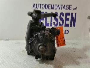 Used Power steering box Mercedes CLK Price on request offered by Zelissen V.O.F. autodemontage