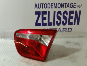 Używane Tylne swiatlo pozycyjne prawe Seat Ibiza ST (6J8) 1.2 TDI Ecomotive Cena na żądanie oferowane przez Zelissen V.O.F. autodemontage