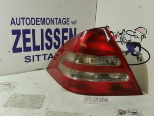 Used Taillight, left Mercedes C (W203) 2.2 C-220 CDI 16V Price on request offered by Zelissen V.O.F. autodemontage