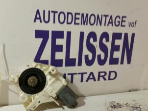 Usagé Moteur de vitre portière Ford Focus 2 Wagon 1.6 16V Prix sur demande proposé par Zelissen V.O.F. autodemontage