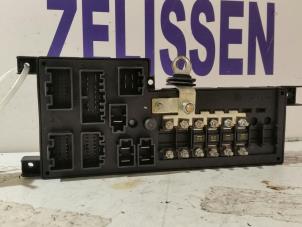 Usagé Boîte à fusibles Volvo XC70 (SZ) XC70 2.4 T 20V Prix sur demande proposé par Zelissen V.O.F. autodemontage