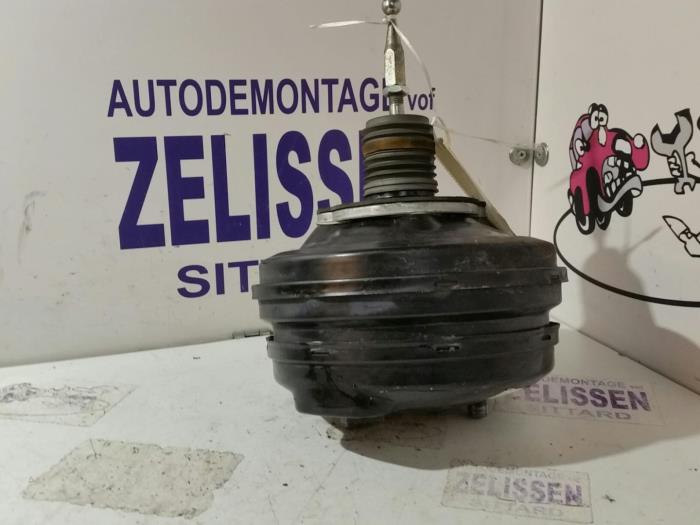 Usagé Servo frein Volkswagen Phaeton Prix sur demande proposé par Zelissen V.O.F. autodemontage
