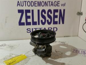 Used Power steering pump Volkswagen Phaeton Price on request offered by Zelissen V.O.F. autodemontage