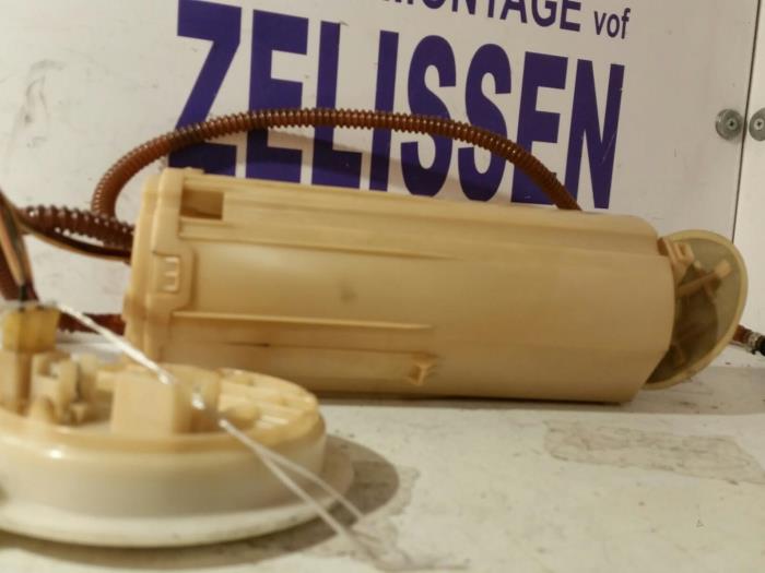 Usagé Pompe essence Volkswagen Phaeton Prix sur demande proposé par Zelissen V.O.F. autodemontage