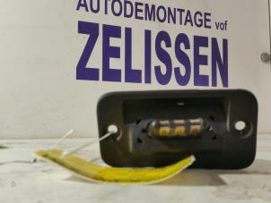 Usados Interruptor de contacto de puerta Volkswagen Caddy Precio de solicitud ofrecido por Zelissen V.O.F. autodemontage