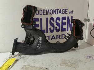Usagé Tubulure d'admission Audi A4 Avant (B7) 3.0 TDI V6 24V Prix sur demande proposé par Zelissen V.O.F. autodemontage
