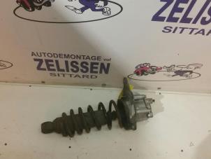 Used Rear shock absorber rod, right Volvo XC70 (SZ) XC70 2.4 T 20V Price on request offered by Zelissen V.O.F. autodemontage