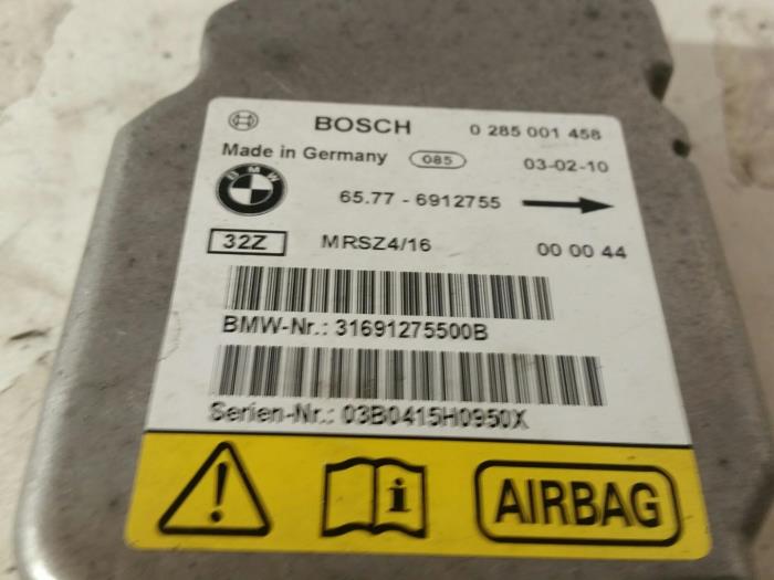 Airbag Module from a BMW X5 (E53) 3.0d 24V 2003