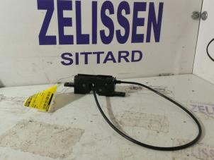 Used Tailgate lock mechanism BMW X5 (E53) 3.0d 24V Price on request offered by Zelissen V.O.F. autodemontage